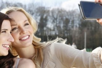 The 10 Best Photo Editing Apps To Look Better in Every Selfie