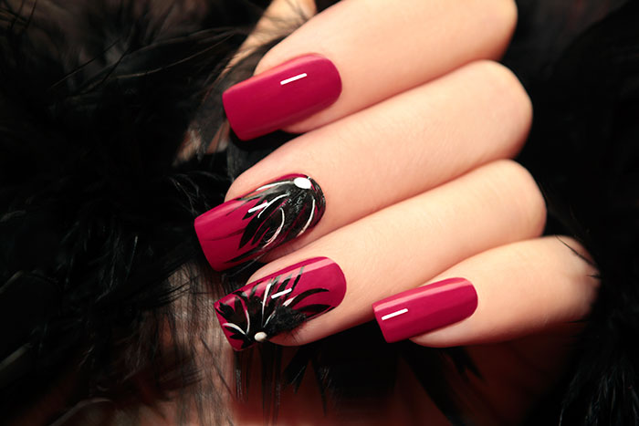 Feather nail art