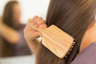Professional Secrets to Straightening Your Hair Without Using Heat